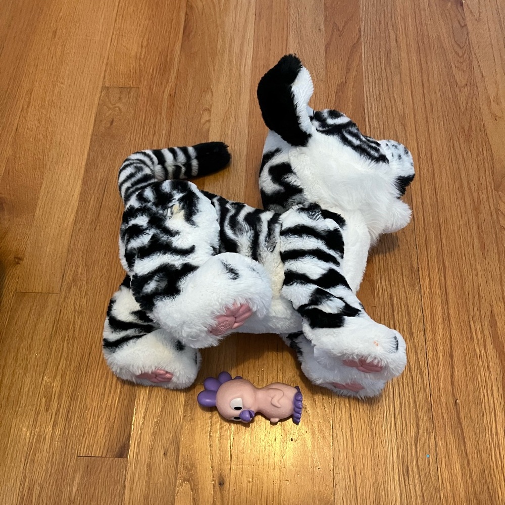 Fur Real - Furreal - Used